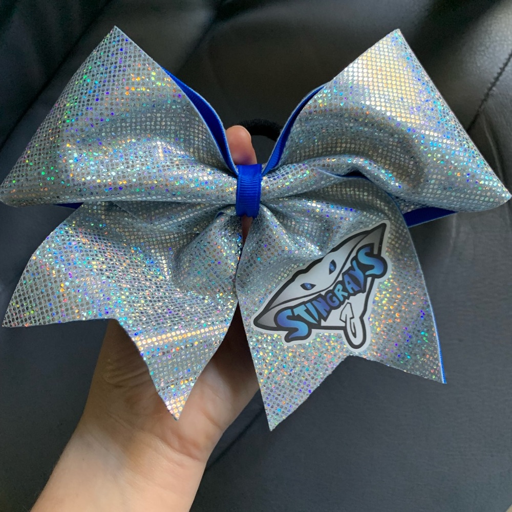 stingrays cheer bow